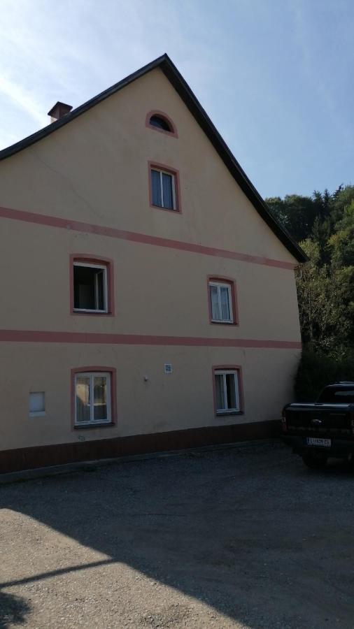 Amtmannhaus Ferienunterkunft Ирднинг Екстериор снимка